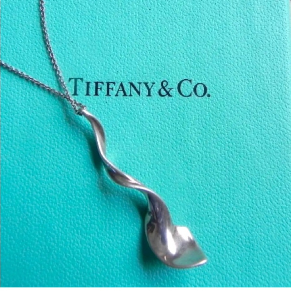 Tiffany & Co. 925 Frank Gehry Orchid Necklace